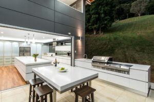 Considerable Factors To Select Modern Outdoor Kitchen Design
